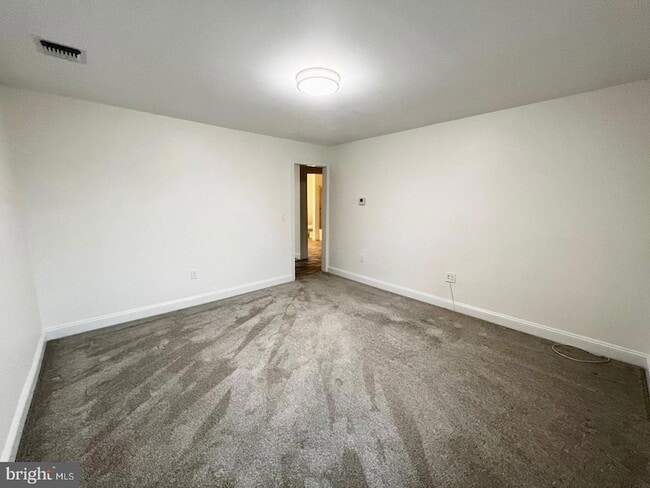 Building Photo - 1253 Yardville Allentown Rd