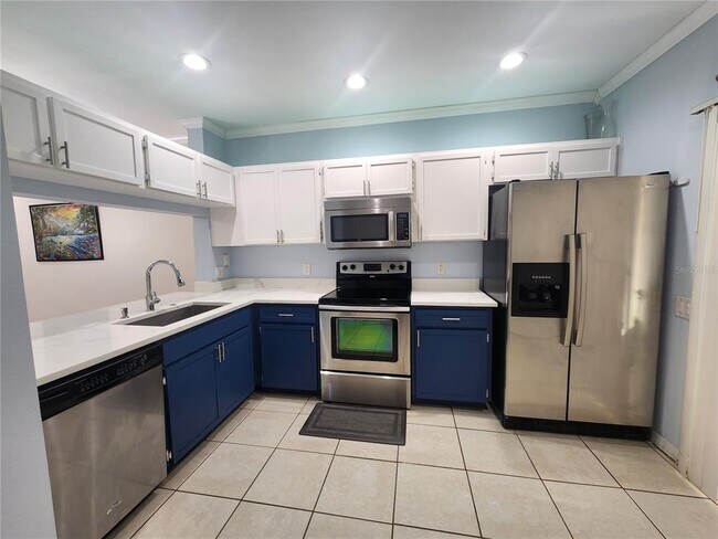 Building Photo - 8637 Hunters Key Cir