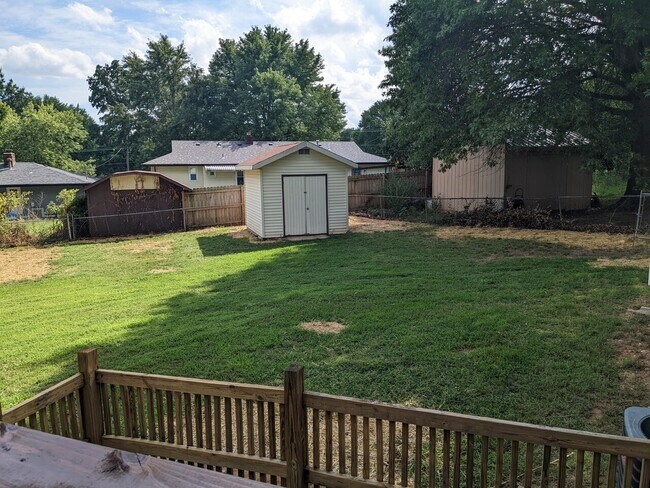 Building Photo - 3630 N Aspen Cir