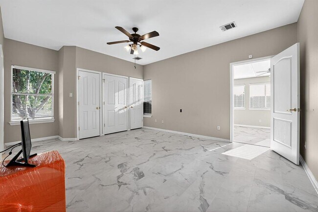 Building Photo - 1021 Westland Ridge Rd
