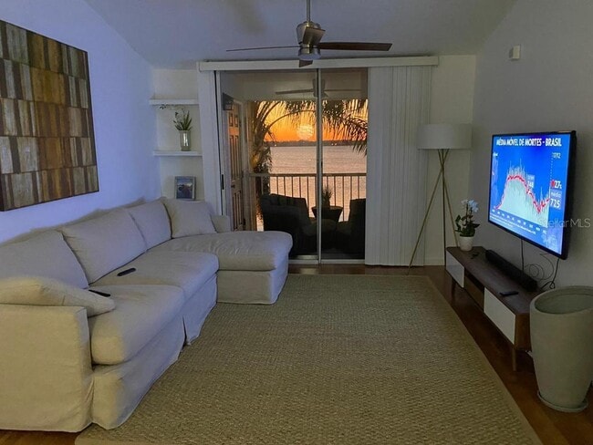 Building Photo - 7630 Pissarro Dr