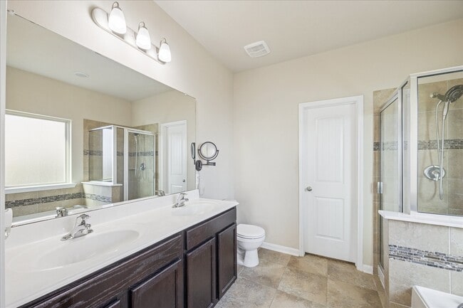 Building Photo - 8103 Heartbrook Field Ln