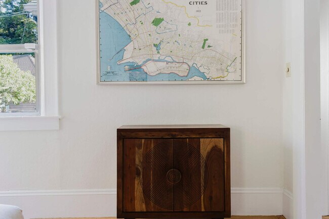 Building Photo - 3791 Latimer Pl