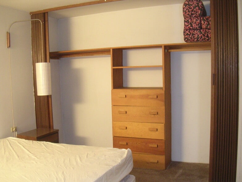 Bedroom closet - 345 NE Kamiaken St