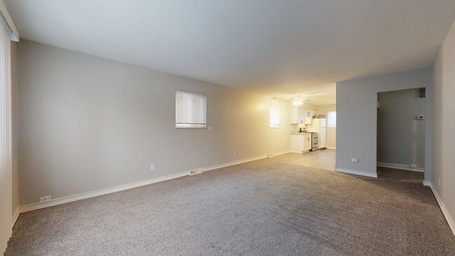 Building Photo - 7405 Marlborough Ave