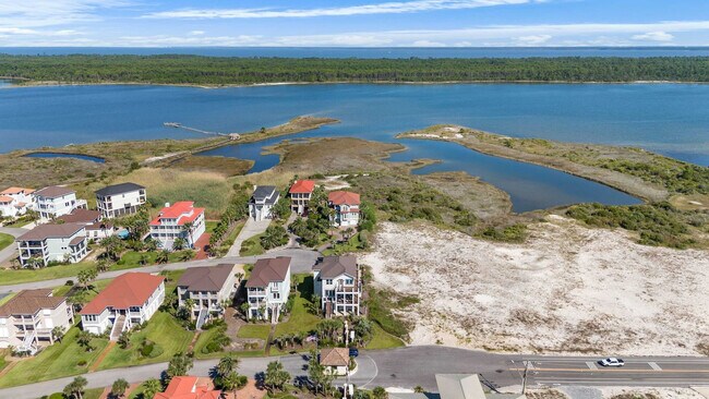 Building Photo - 3204 Sand Dollar Ln