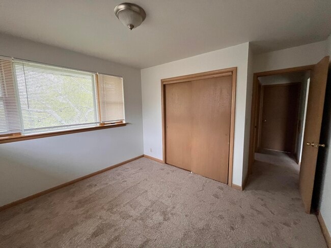 Building Photo - 3465 S 83rd St