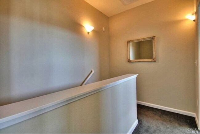 Building Photo - Modern 2BR/2.5BA Condo with Ensuite Bathro...