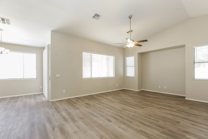 Building Photo - 7308 W Superior Ave