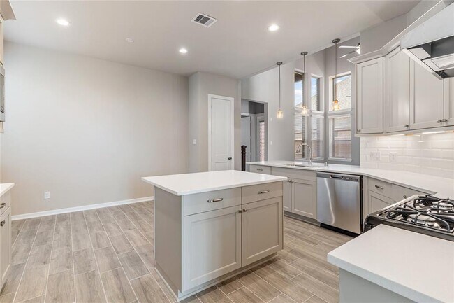 Building Photo - 4207 Maple Glen Dr