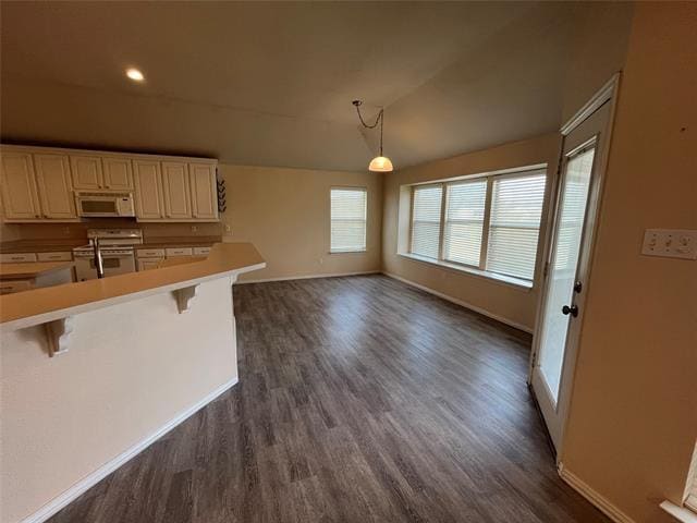 Building Photo - 104 Cinnamon Ct