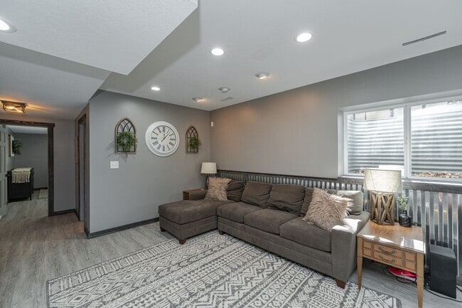 Building Photo - Spacious Home With Finished Basement And 3 Car Garage