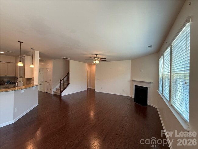 Building Photo - 6911 Agnew Dr