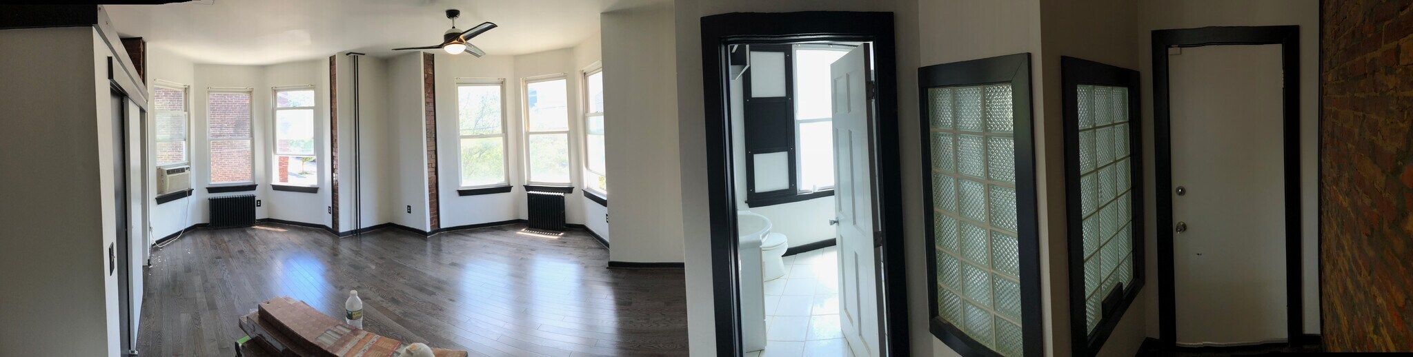 Panoramic 2nd Floor - 845 N 23rd St