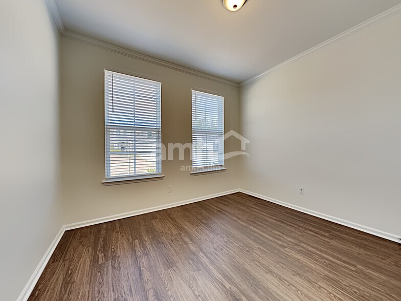 Building Photo - 108 Basket Grass Ln