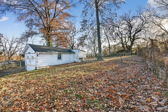 Building Photo - 7160 Beulah Ave