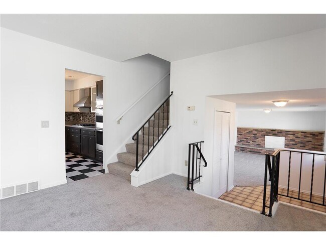 Building Photo - 7740 Arlington Ave N