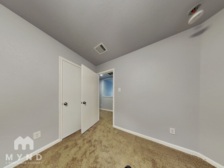 Building Photo - 20811 Bonham Park Ln