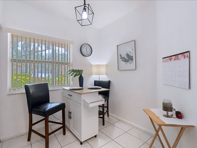 Building Photo - 2658 SW 83rd Terrace