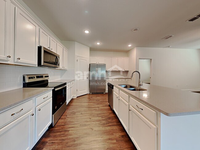 Building Photo - 12268 Sapp Rd