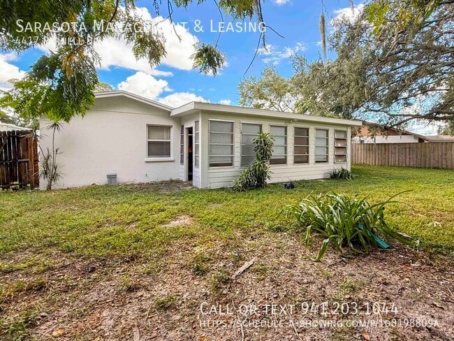 Building Photo - 4417 Parnell Dr