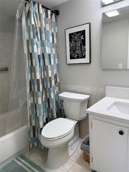 Building Photo - 95 N Birch Rd