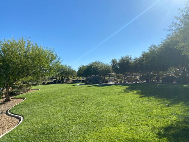 Building Photo - Remarkable totally renovated 2bed 2bath townhome is SW Las Vegas