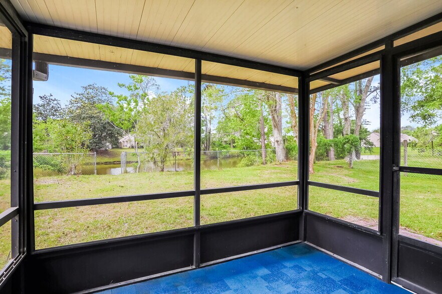 Building Photo - 4324 Pilgrim Way