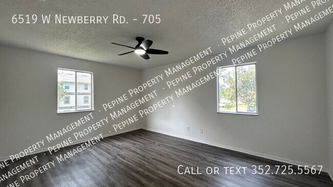 Building Photo - 6519 W Newberry Rd