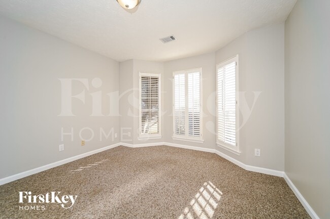 Building Photo - 12289 Riviera Dr