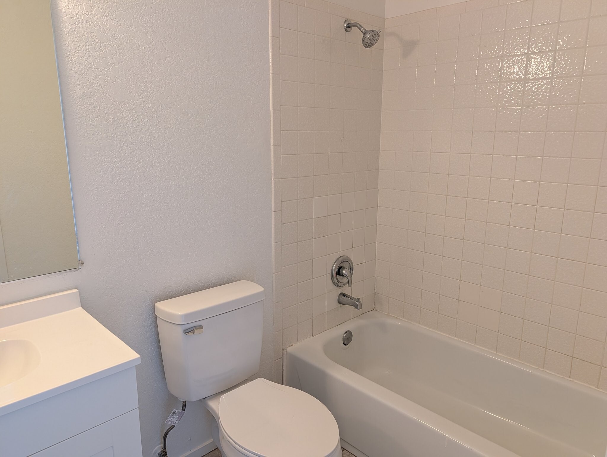 Building Photo - 841 Avenue A