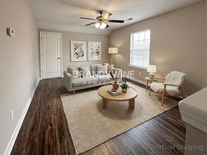Building Photo - 3332 Lowland Dr