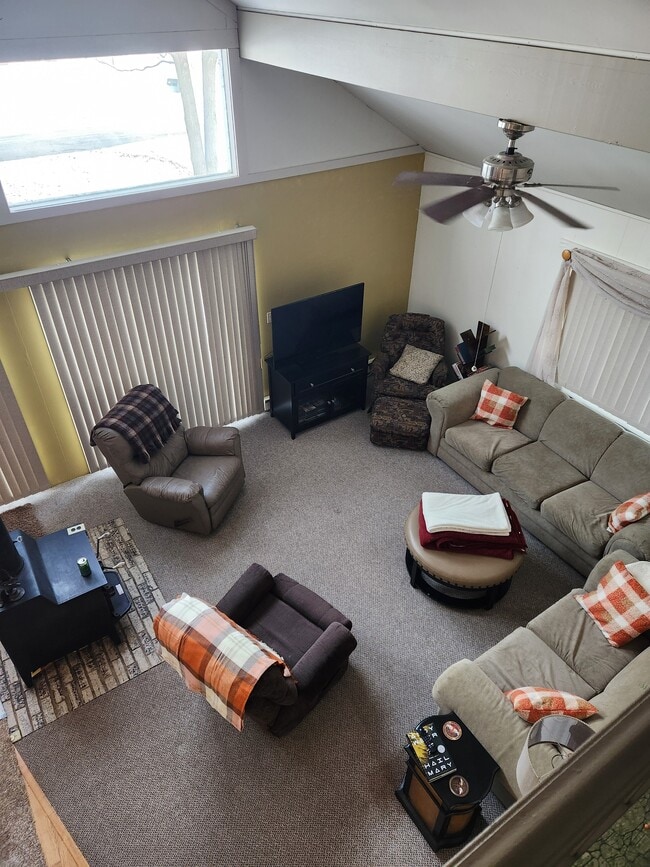 Building Photo - 10905 1st St