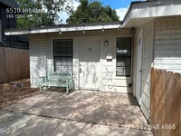 Building Photo - Recently Updated and Affordable 1/1, Conve...