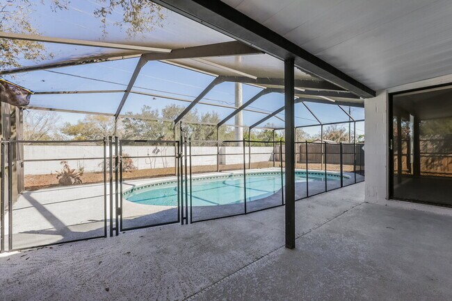 Building Photo - 12206 Netherfield Ct