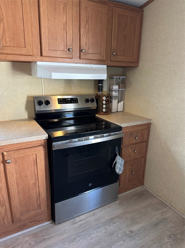 Building Photo - 999 FM 1774