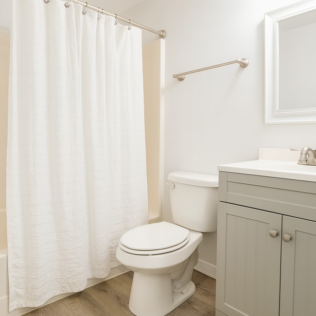 Building Photo - Beautiful Gulf Access Condo • Flexible Furnishing • 6 - 12 Month Rental