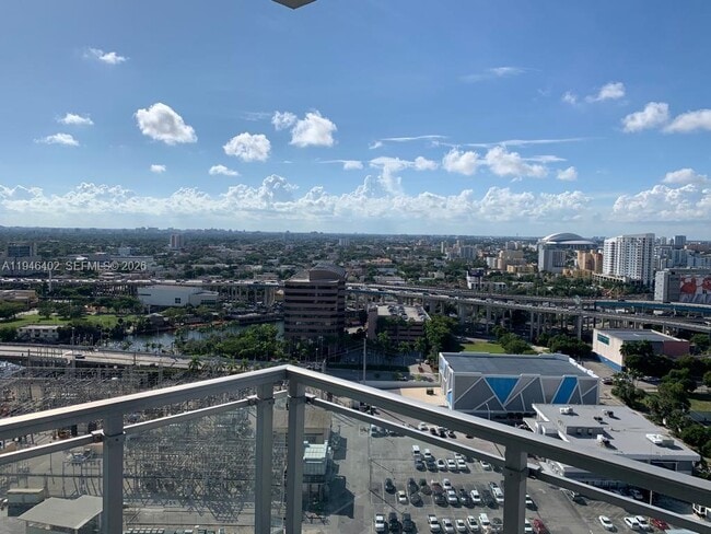 Building Photo - 90 SW 3rd St