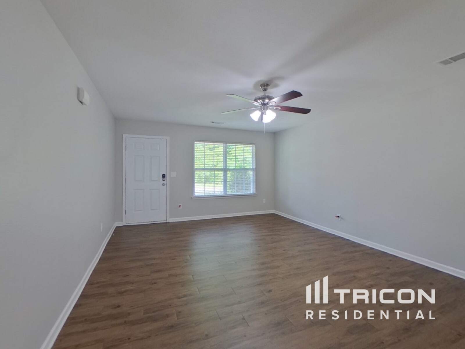 Building Photo - 5936 Sanders Farm Ln
