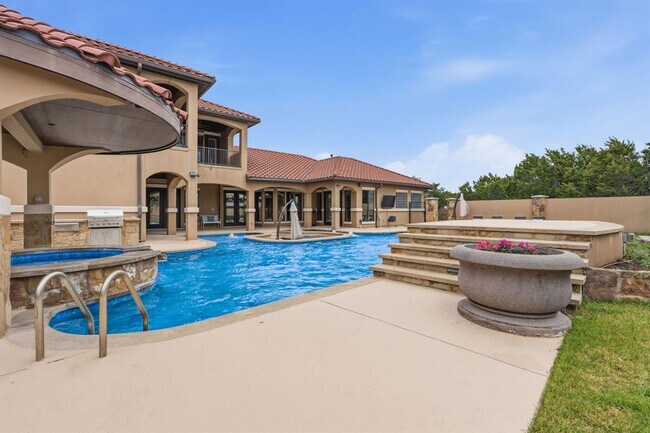 Building Photo - 1028 Villa Hill Dr