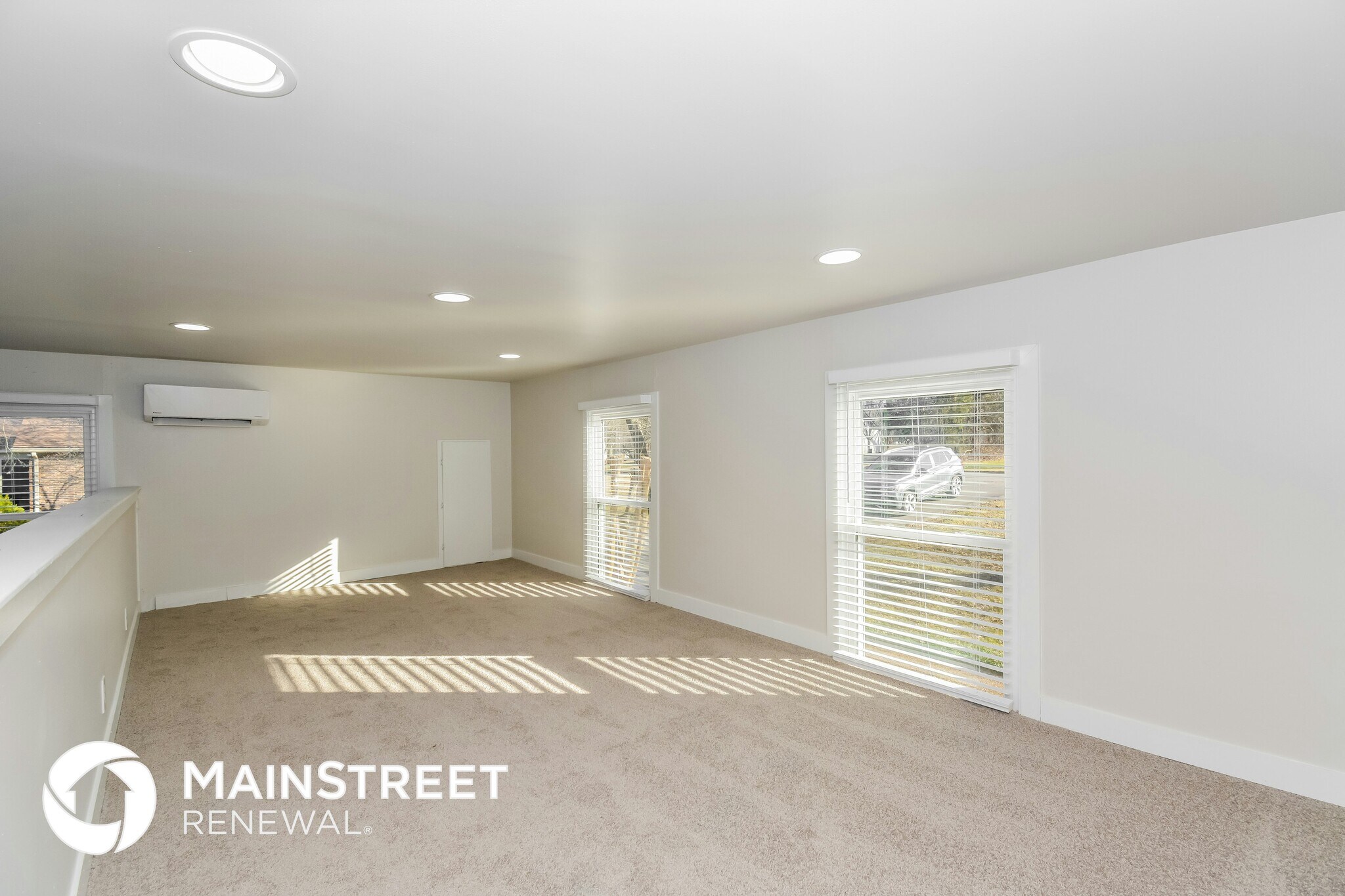 Building Photo - 4044 Elizabeth Dr