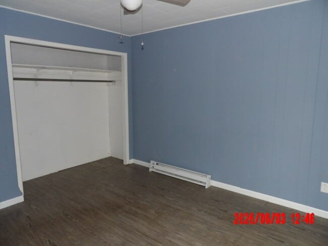 Building Photo - 3 bedroom house