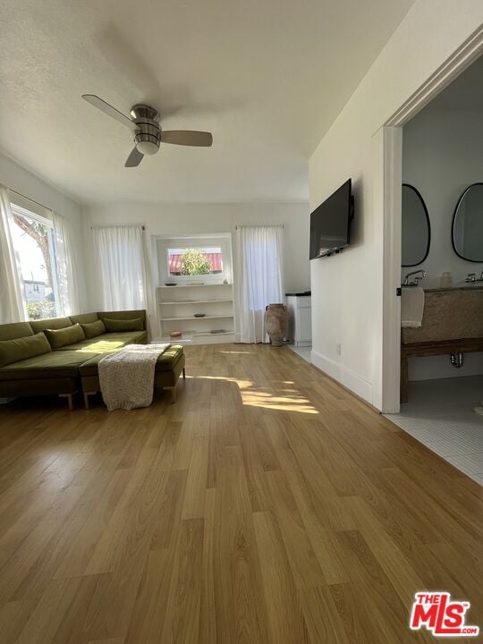 Building Photo - 2306 Pisani Pl
