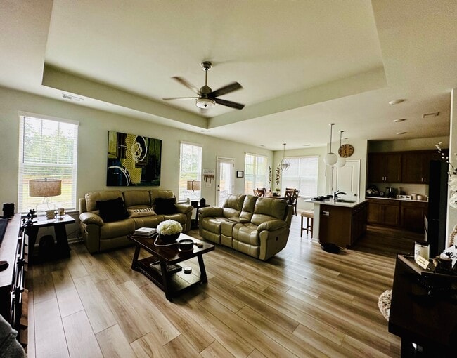 Building Photo - 37 Evan Wade Ct