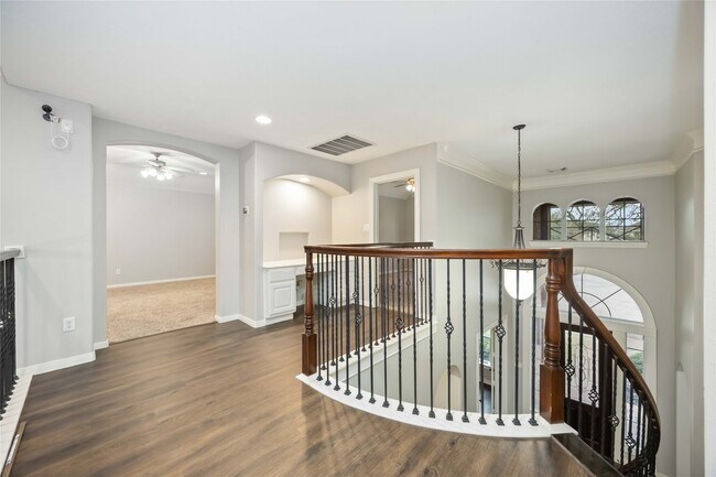 Building Photo - 1402 Chaparral Crossing