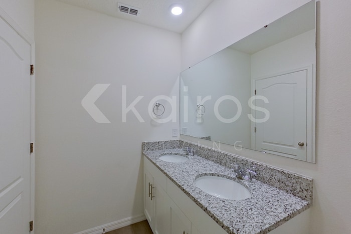 Building Photo - 32212 Edson Ave