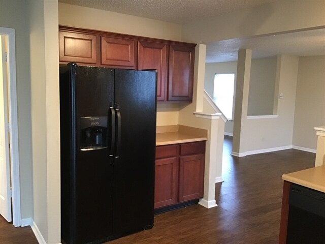 Building Photo - 5532 Floating Leaf Dr