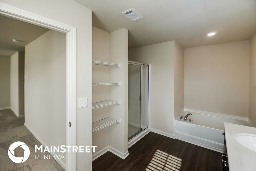 Building Photo - 342 Augusta Woods Dr