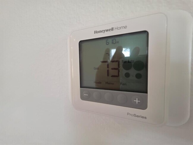 Building Photo - 8066 SW 44th Terrace