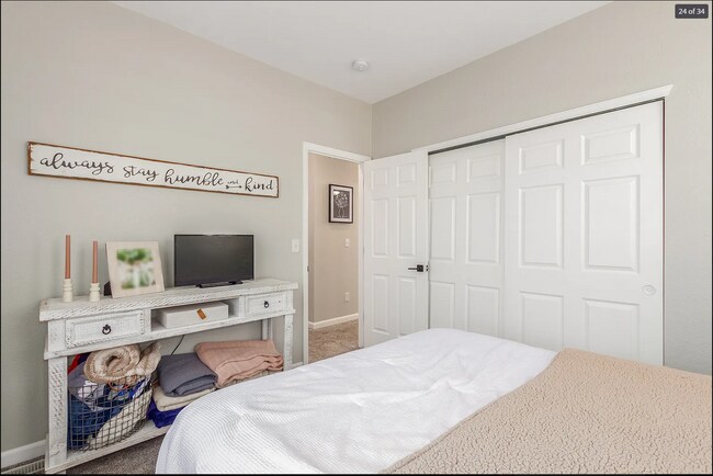Building Photo - 6703 S Winnipeg Cir
